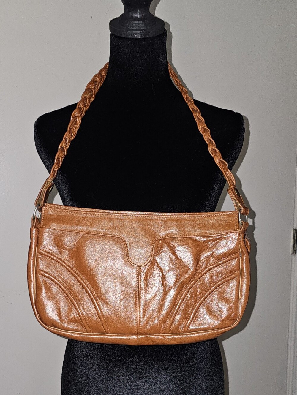 Vintage Artisan Tan Leather Shoulder Bag With Braided Strap Y2k Style